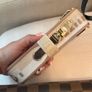 Louis Vuitton Bandouliere Strap